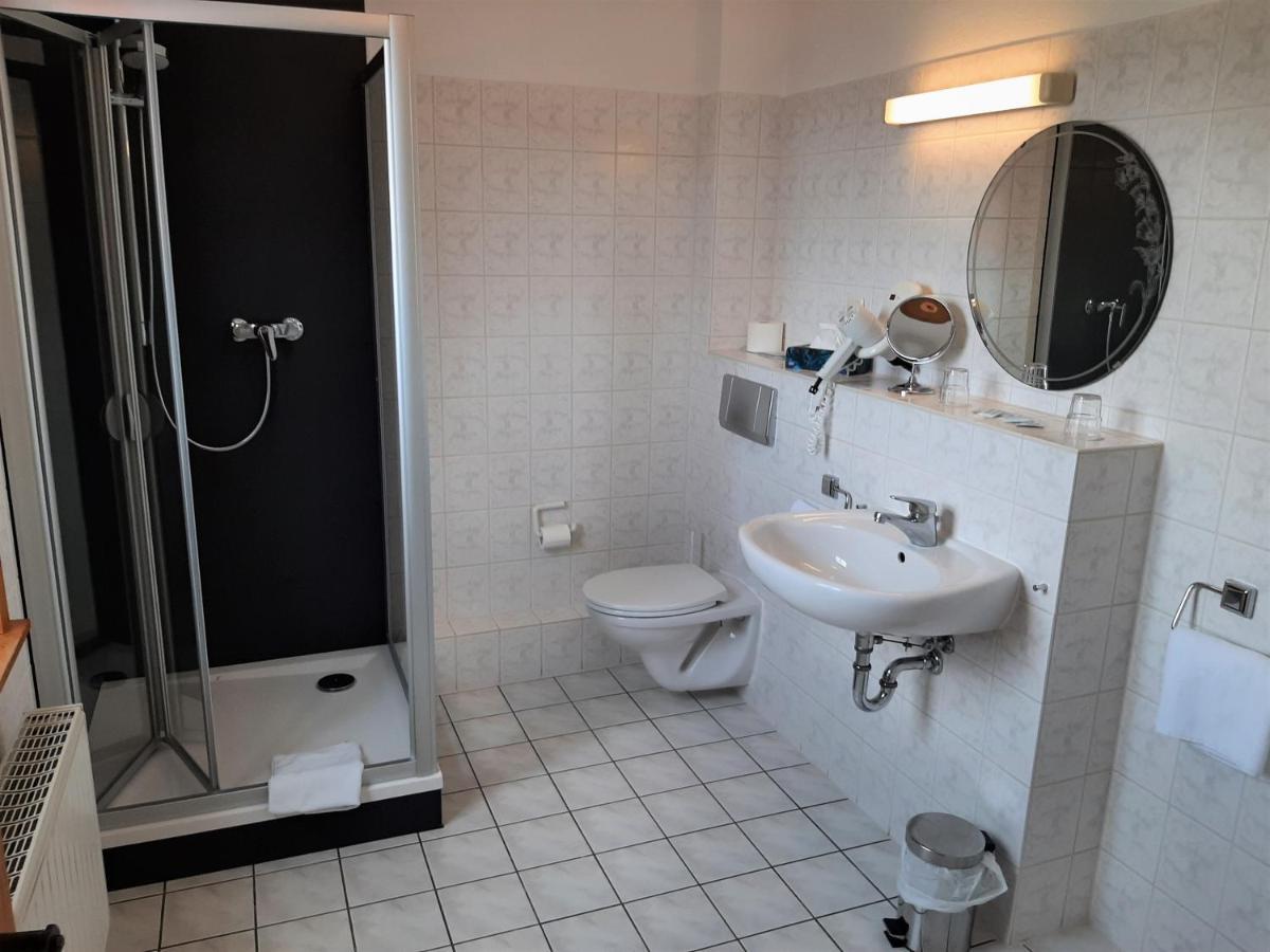 Landhotel Gemeindeschaenke Wanfried エクステリア 写真