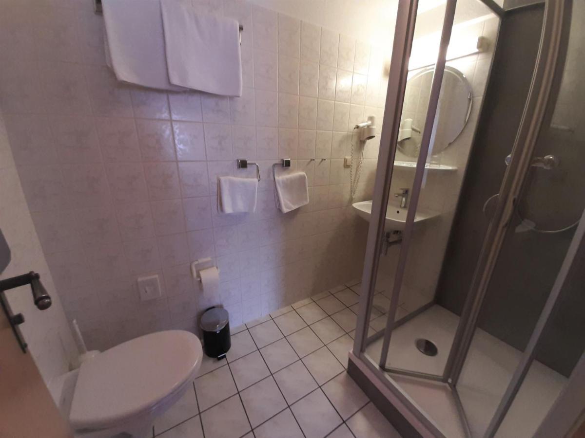 Landhotel Gemeindeschaenke Wanfried エクステリア 写真