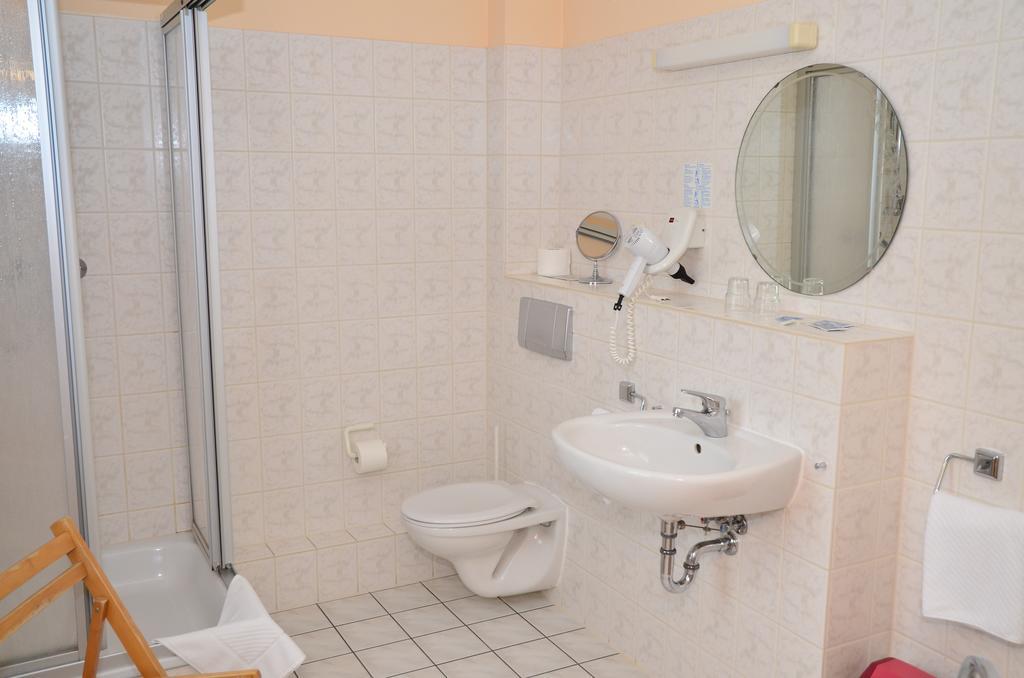 Landhotel Gemeindeschaenke Wanfried エクステリア 写真